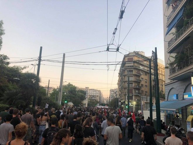 Αθήνα: Πορεία αλληλεγγύης για τους πρόσφυγες στη Μόρια